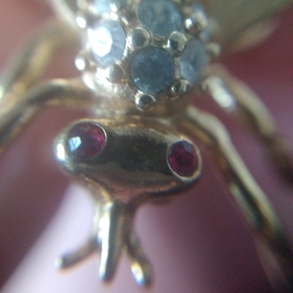 🌙Vintage Krementz Fly Pin - Picture 6 of 10